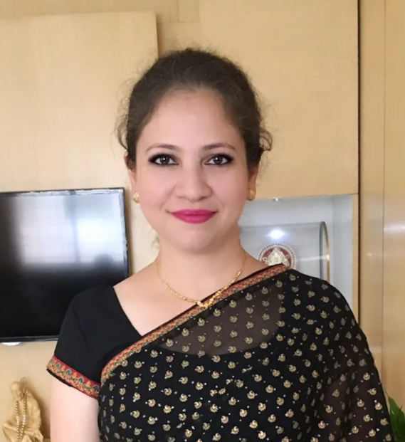 Dr.Ravisha Shripad Savant