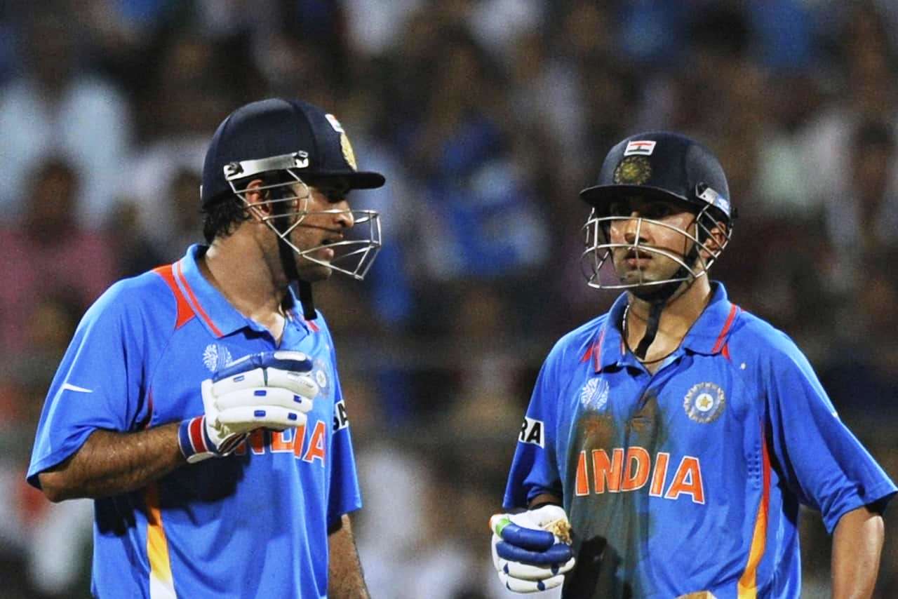 MS-Dhoni-Gautam-Gambhir-in-World-Cup-2011-Final