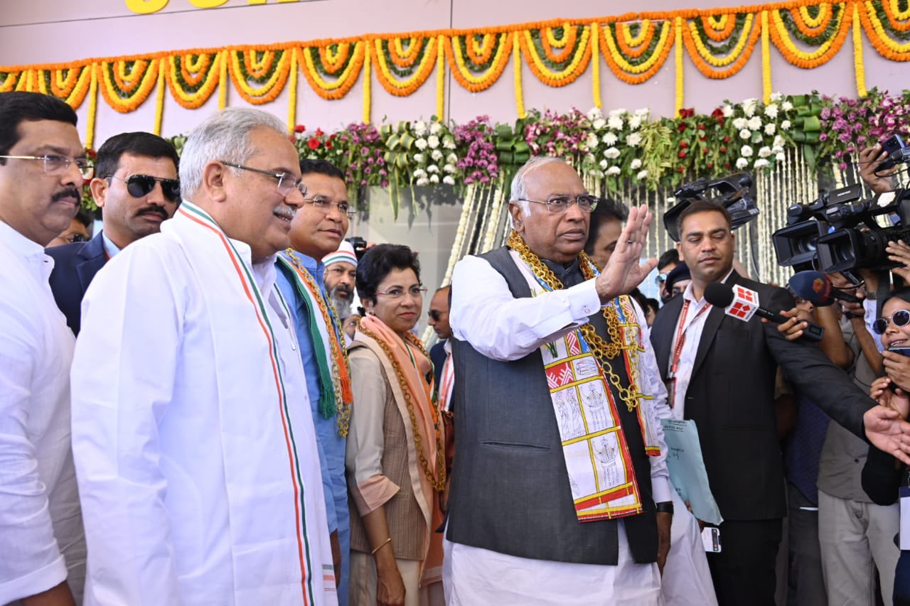 Mallikarjun Will Nominate: Members Of The Congress Working Committee