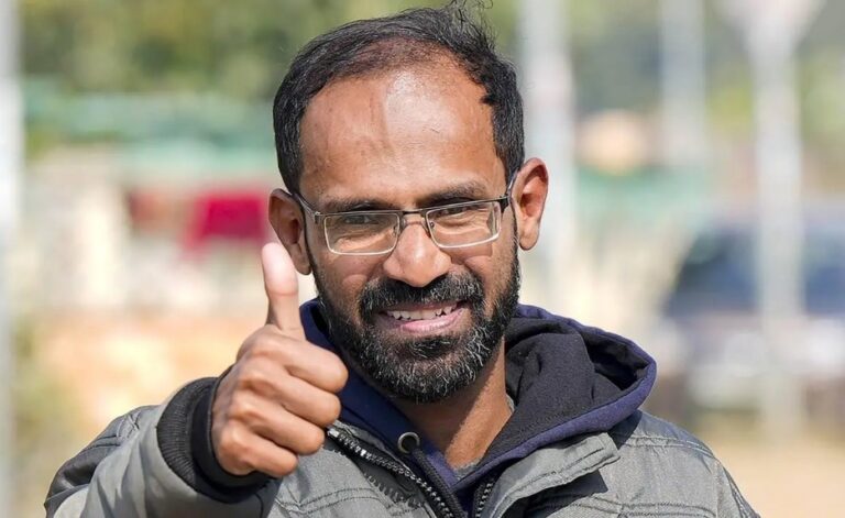 Journalist Siddique Kappan from Kerala is released from UP jail after 28 Months of Long Fight