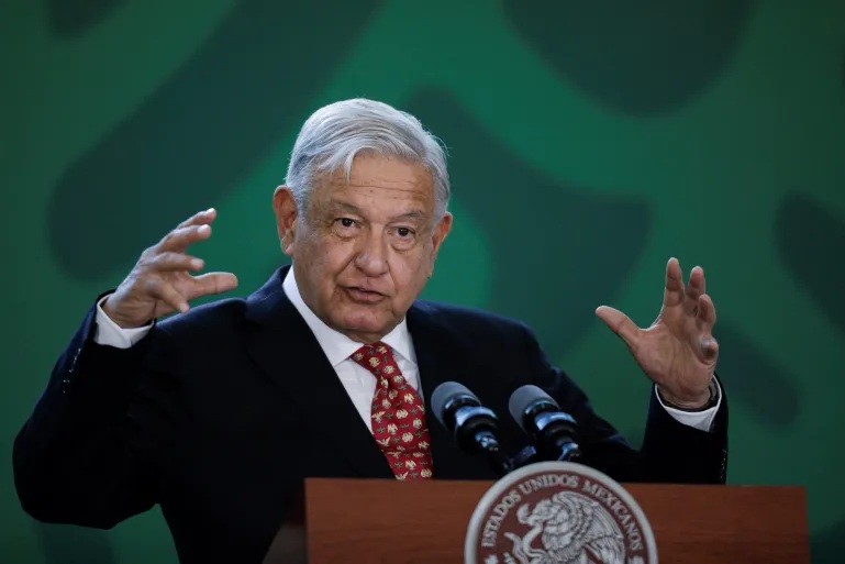 <strong>The Mexican president made an odd remark about the US drug overdose crisis: Hugs will put a stop to it</strong>