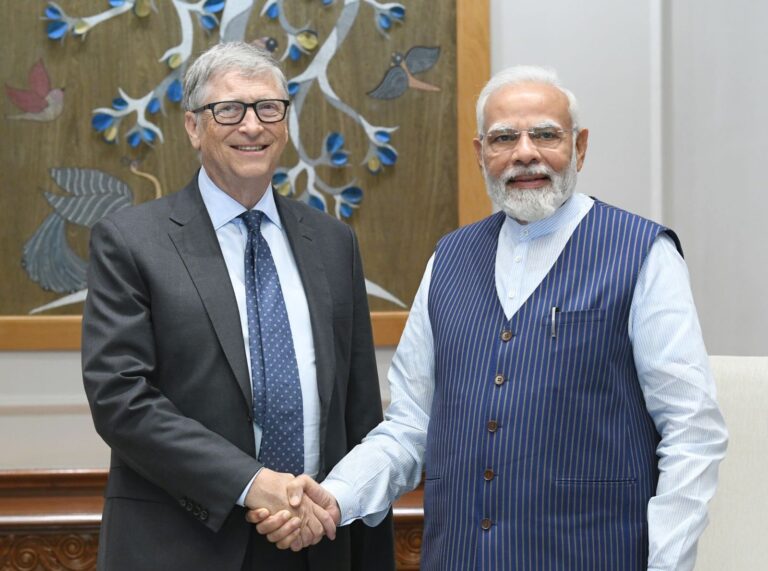 <strong>After meeting with PM Modi, Bill Gates expressed being “More Confident Than Ever About India.”</strong>