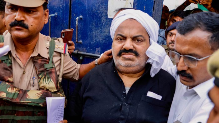 <strong>In the kidnapping case, UP gangster Atiq Ahmed and two others have been sentenced to life in prison</strong>