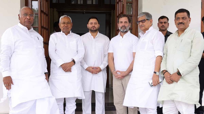 After meeting Nitish Kumar, Rahul Gandhi called it a “historic step to unite the opposition”