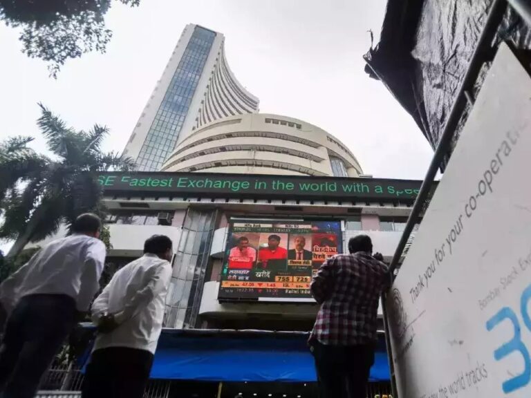 Sensex recovers to close at more than 60,000, while the Nifty rises to 17,769 points