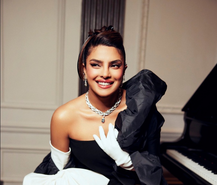 Priyanka Chopra attended the Met Gala wearing a 204 crore diamond necklace; Have a Look!