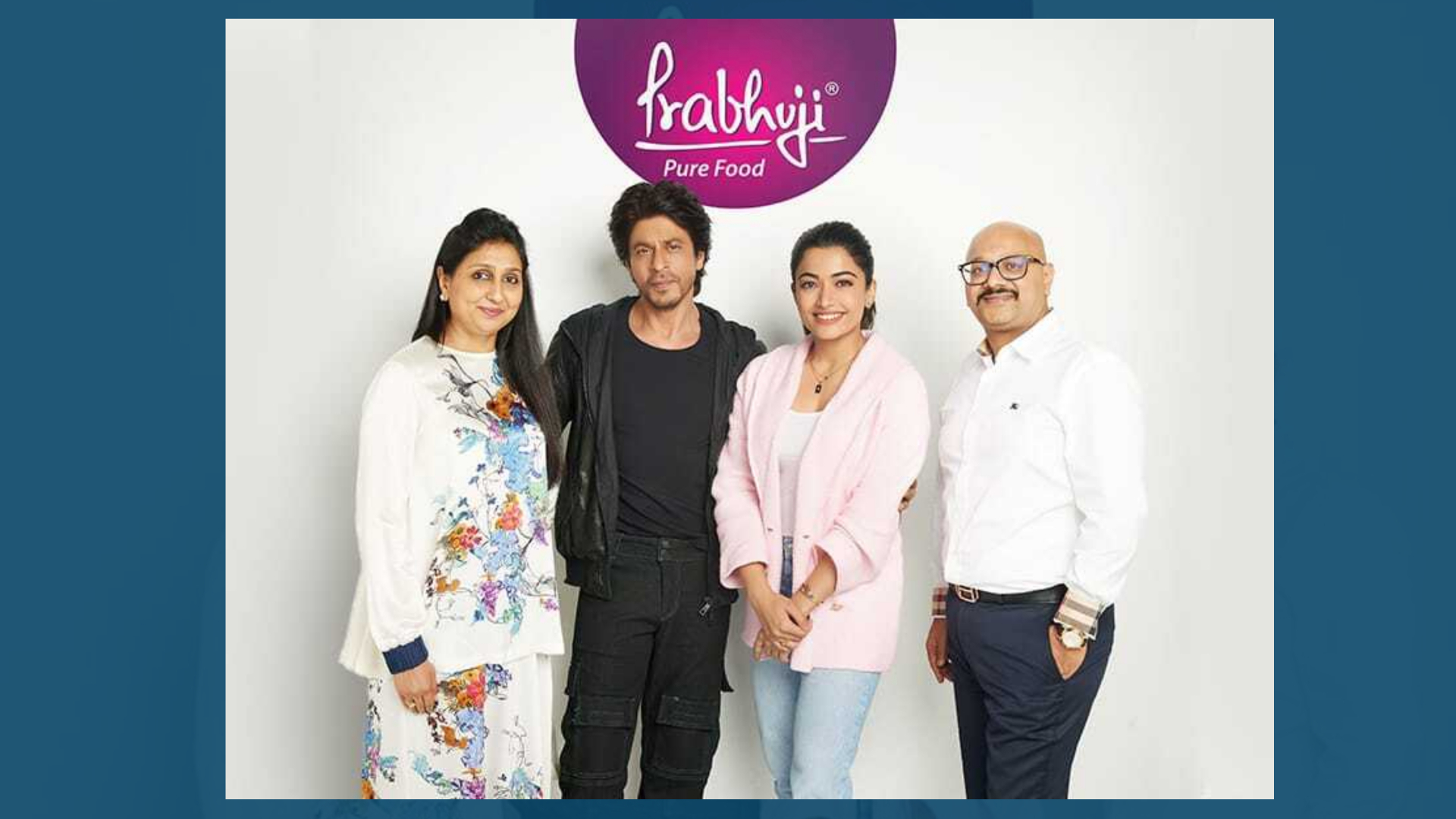 Shah Rukh Khan, Rashmika Madanna along with Mr. Manish Agarwal, the Managing Director, and Ms. Shweta Agarwal, Director at Prabhuji Pure Foods.