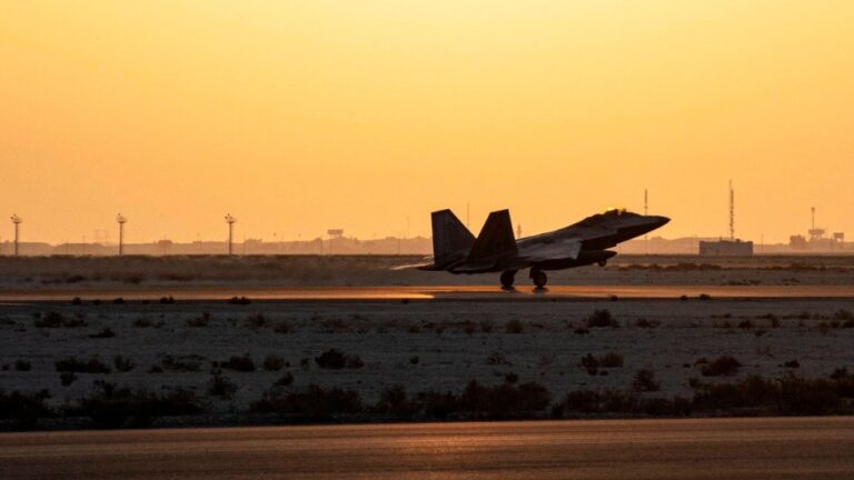 “US Launches Strikes on Houthi Radar Sites in Yemen”