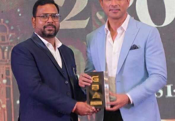 Pandit Dhirendr Shastri