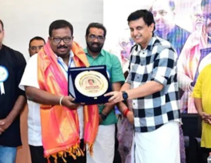 Dr Arun Kumar S Haripad